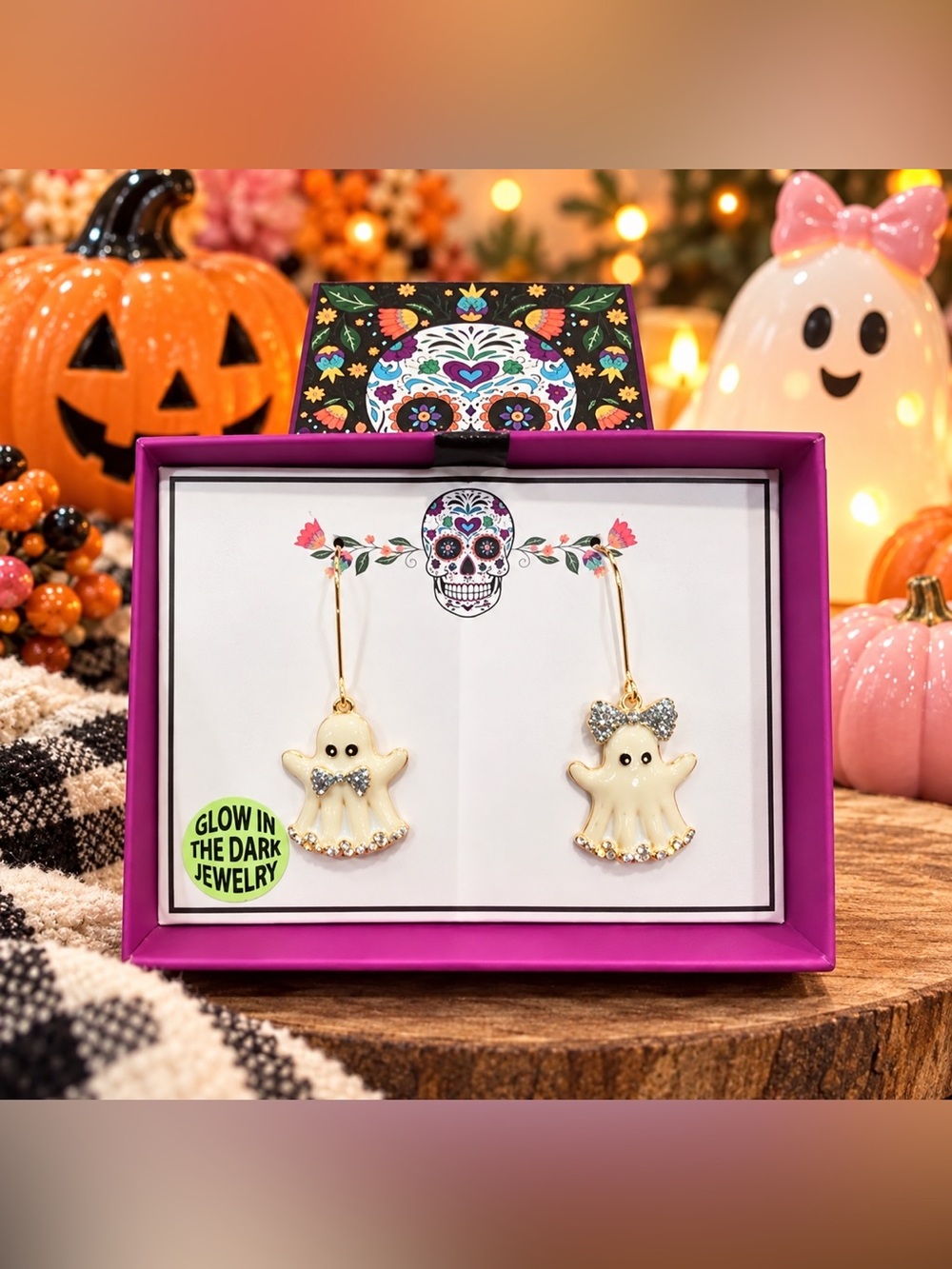 NEW Super Cute Halloween Glow In The Dark Boy And Girl Ghost Earrings With Spark